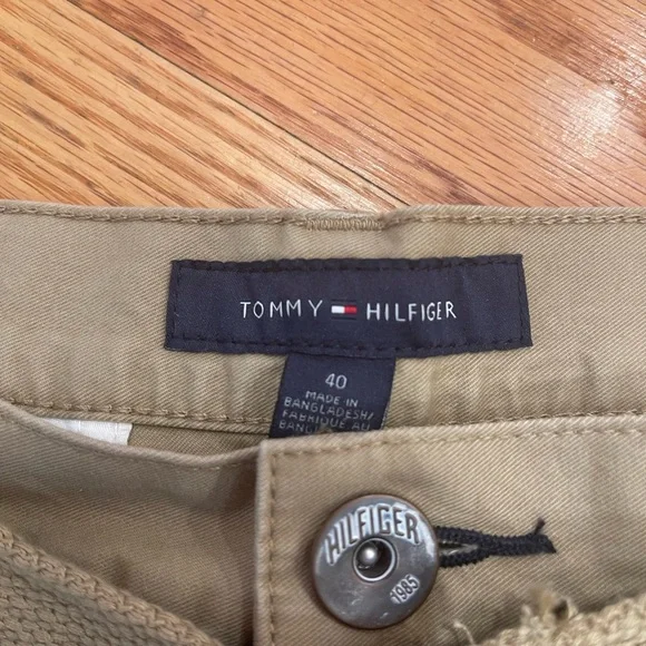 Men’s Tommy Hilfiger Shorts a-Size 40 - Picture 3 of 4